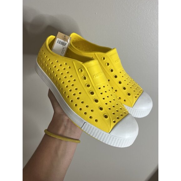 Native Other - Native NEW Size J4 Jefferson Crayon Yellow Slip On Shoes
